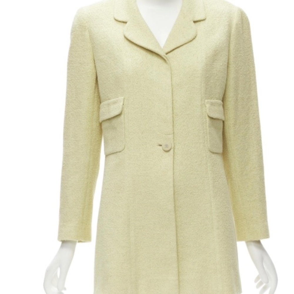 CHANEL Boutique suit skirt SET